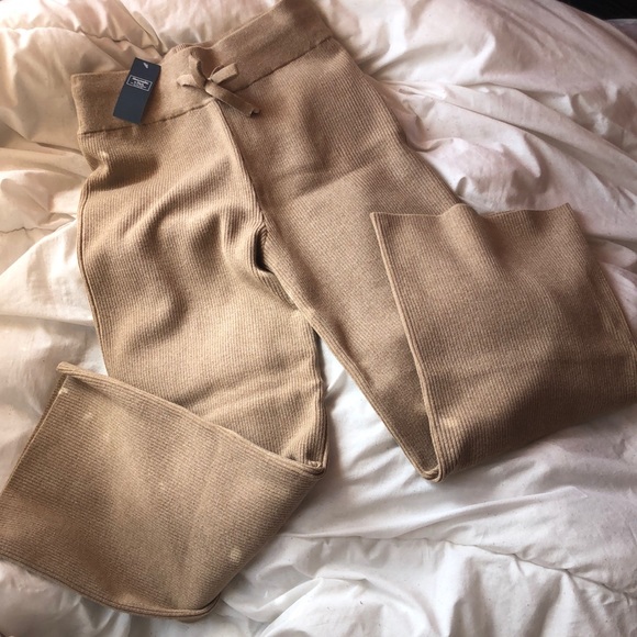 abercrombie sweater pants